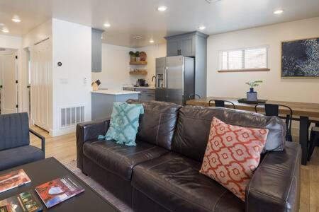 Near Downtown Stylish 2Br With Amazing Patio - 6 Villa Moab Exterior photo