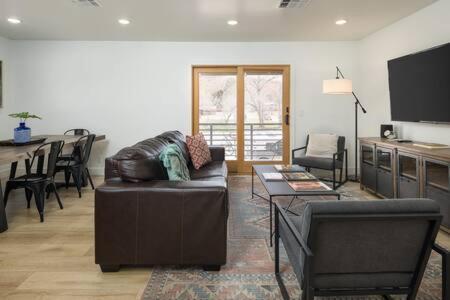 Near Downtown Stylish 2Br With Amazing Patio - 6 Villa Moab Exterior photo